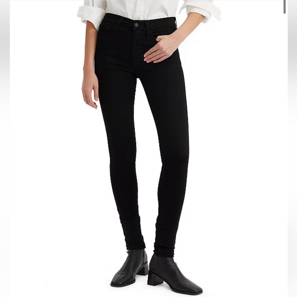 Levi’s 720 High Rise Super Skinny Jeans
